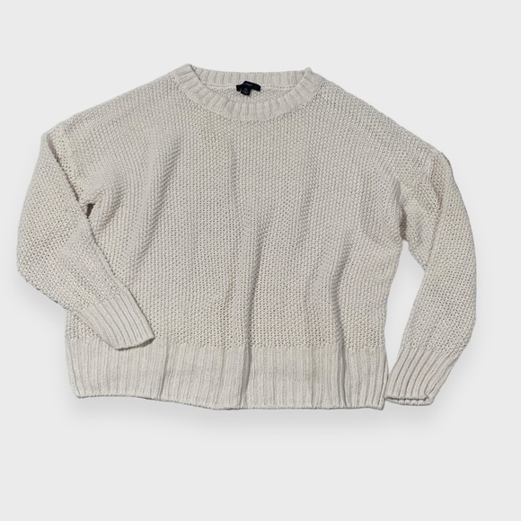 J. Crew Sweaters - J. Crew Sweater White Crew Neck | Cropped 3/4 Sleeve | Womens Size X-Large